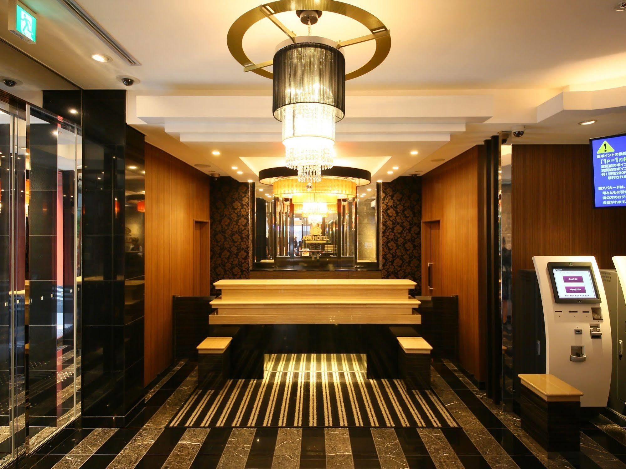 Apa Hotel Shimbashi Toranomon Tokyo Exterior photo